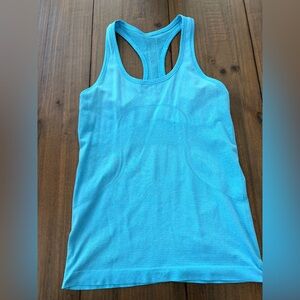 Lululemon Swiftly tank - size 6
